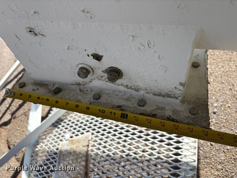 image for item EF6028 Vince Hagan mobile batch plant