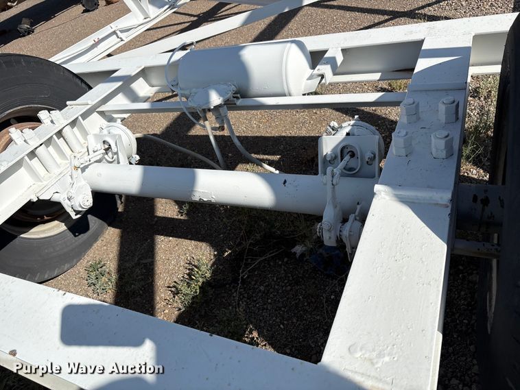 image for item EF6028 Vince Hagan mobile batch plant