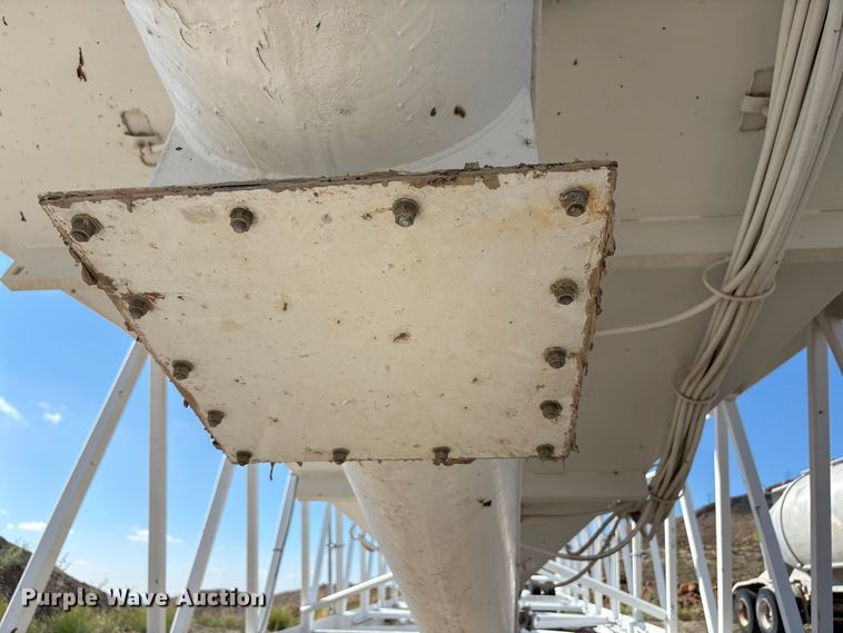 image for item EF6028 Vince Hagan mobile batch plant