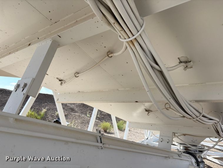 image for item EF6028 Vince Hagan mobile batch plant