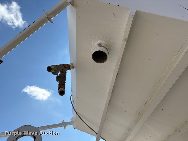 image for item EF6028 Vince Hagan mobile batch plant