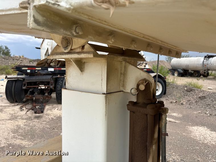 image for item EF6033 RBT Services 3600 mobile conveyor