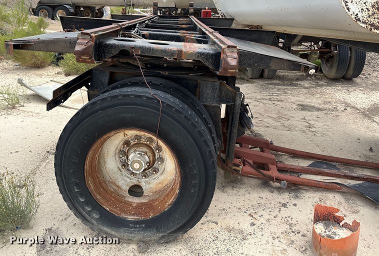 image for item EF6035 1985 Knight Trailers roll off trailer