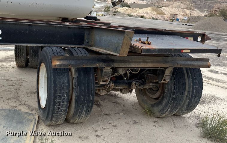 image for item EF6035 1985 Knight Trailers roll off trailer