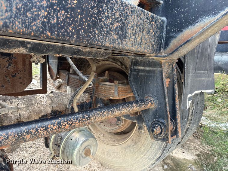 image for item EF6035 1985 Knight Trailers roll off trailer