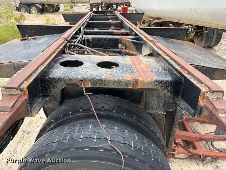 image for item EF6035 1985 Knight Trailers roll off trailer