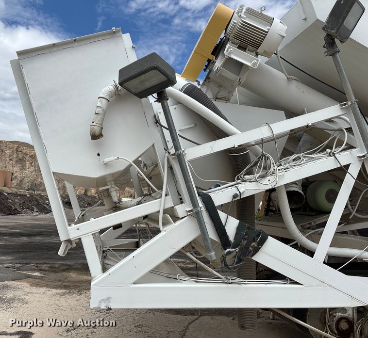 image for item EF6036 Vince Hagan mobile aggregate batch mixing plant