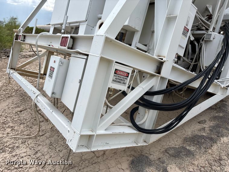 image for item EF6036 Vince Hagan mobile aggregate batch mixing plant