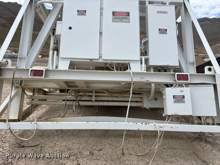 image for item EF6036 Vince Hagan mobile aggregate batch mixing plant