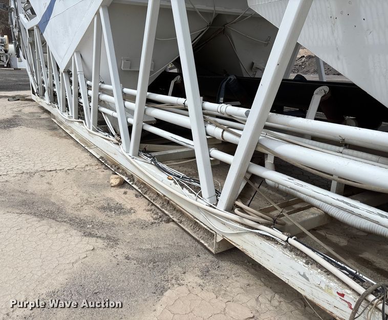 image for item EF6036 Vince Hagan mobile aggregate batch mixing plant