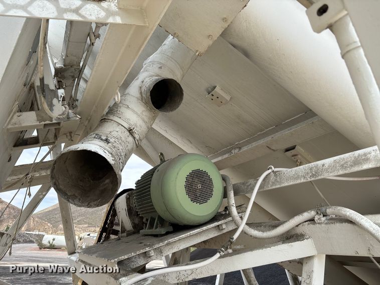 image for item EF6036 Vince Hagan mobile aggregate batch mixing plant