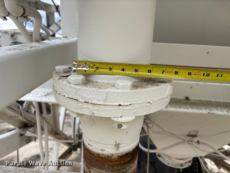 image for item EF6036 Vince Hagan mobile aggregate batch mixing plant