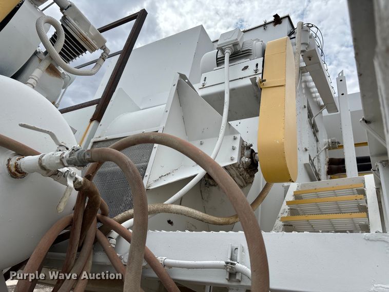 image for item EF6036 Vince Hagan mobile aggregate batch mixing plant