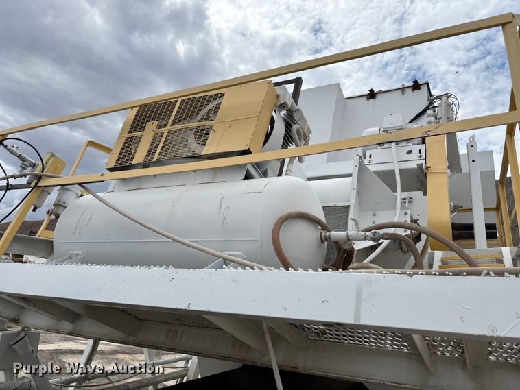 image for item EF6036 Vince Hagan mobile aggregate batch mixing plant