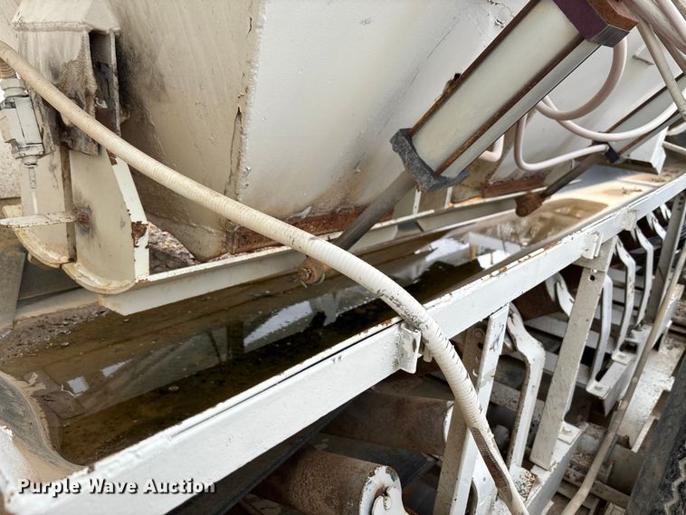 image for item EF6036 Vince Hagan mobile aggregate batch mixing plant