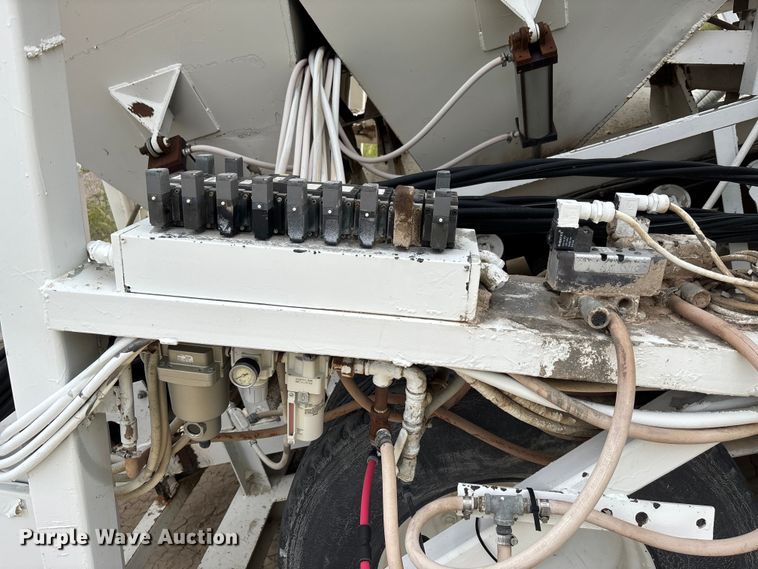 image for item EF6036 Vince Hagan mobile aggregate batch mixing plant