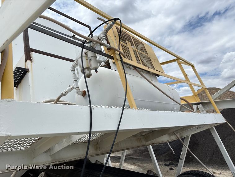 image for item EF6036 Vince Hagan mobile aggregate batch mixing plant