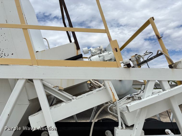 image for item EF6036 Vince Hagan mobile aggregate batch mixing plant