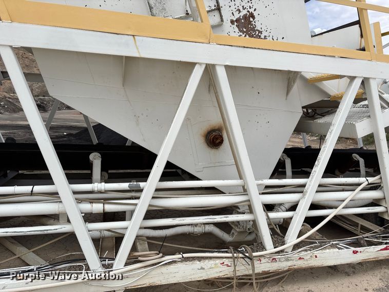 image for item EF6036 Vince Hagan mobile aggregate batch mixing plant