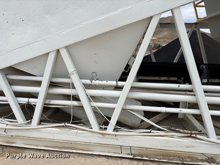 image for item EF6036 Vince Hagan mobile aggregate batch mixing plant