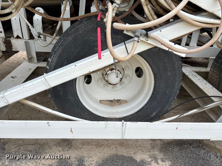 image for item EF6036 Vince Hagan mobile aggregate batch mixing plant