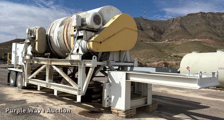 image for item EF6037 Mobile concrete batching plant