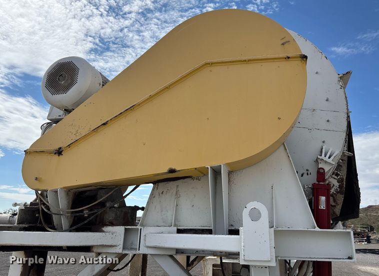 image for item EF6037 Mobile concrete batching plant