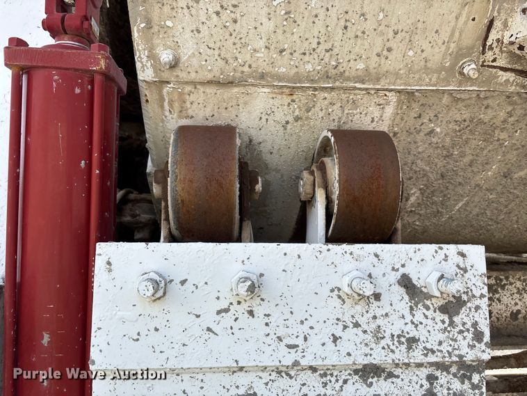 image for item EF6037 Mobile concrete batching plant