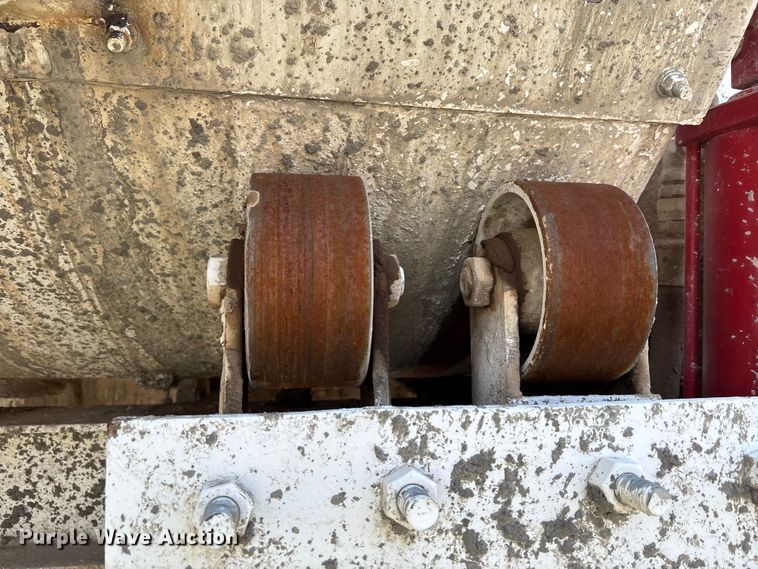 image for item EF6037 Mobile concrete batching plant