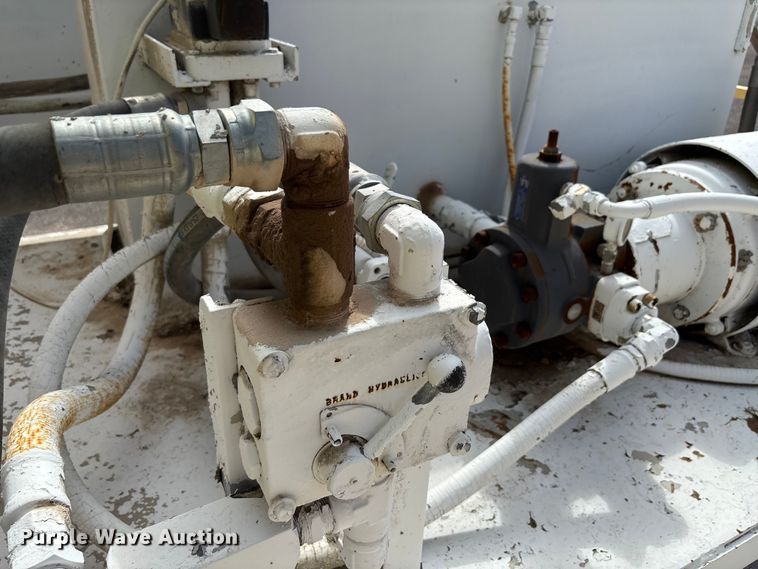 image for item EF6037 Mobile concrete batching plant