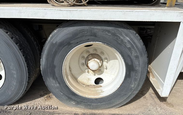 image for item EF6037 Mobile concrete batching plant