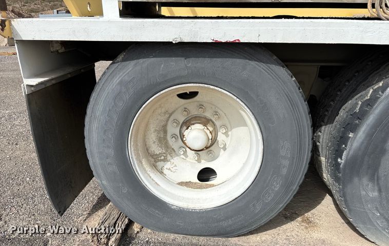 image for item EF6037 Mobile concrete batching plant