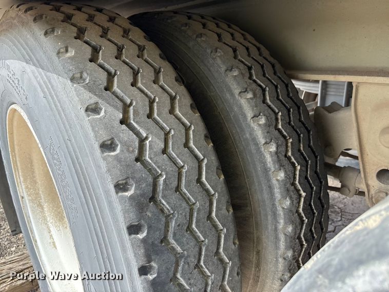 image for item EF6037 Mobile concrete batching plant