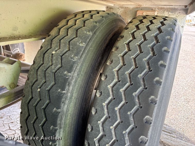 image for item EF6037 Mobile concrete batching plant