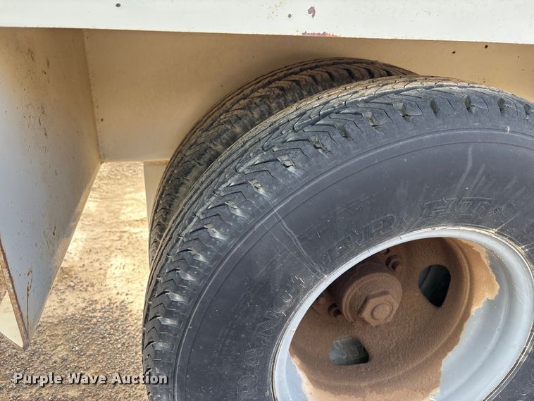 image for item EF6038 Mobile concrete silo