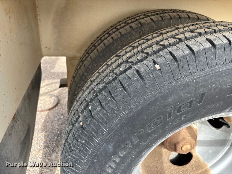 image for item EF6038 Mobile concrete silo