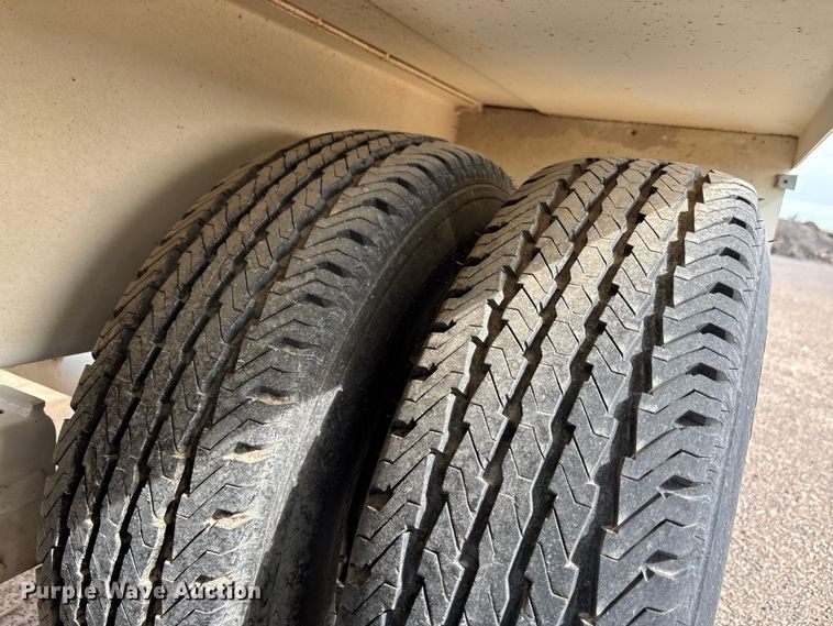 image for item EF6038 Mobile concrete silo