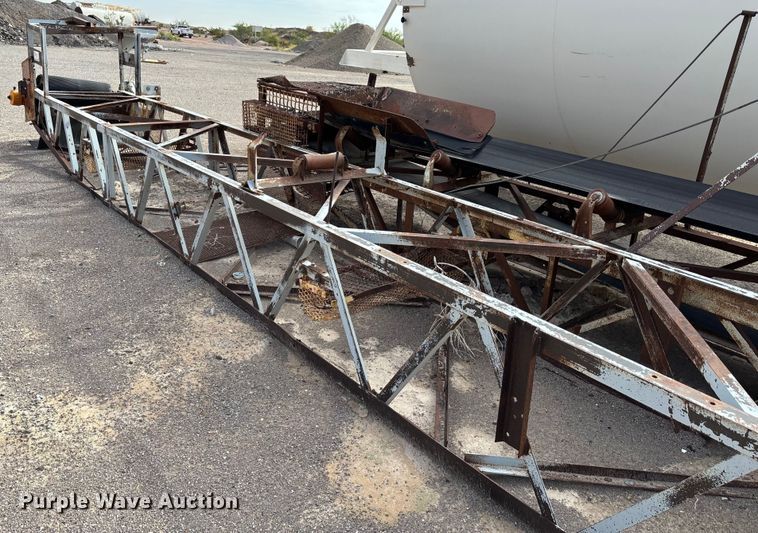 image for item EF6039 Lot of 2 conveyors