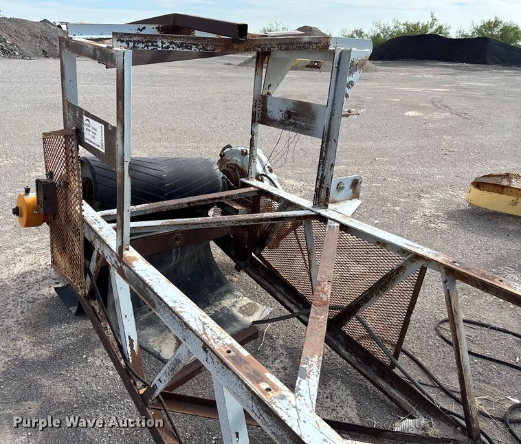 image for item EF6039 Lot of 2 conveyors