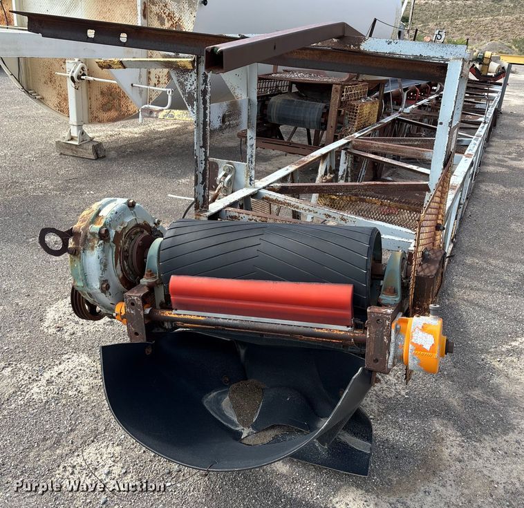 image for item EF6039 Lot of 2 conveyors