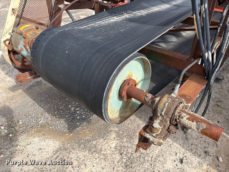 image for item EF6039 Lot of 2 conveyors