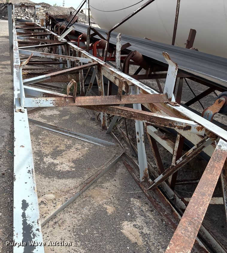 image for item EF6039 Lot of 2 conveyors