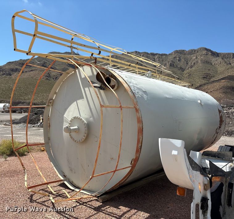 image for item EF6042 Water tank