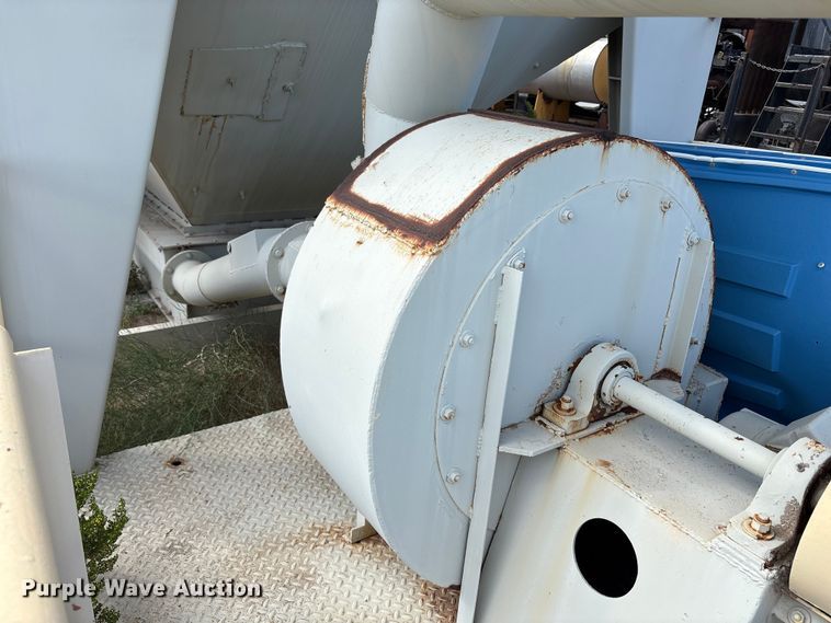 image for item EF6043 Mobile asphalt plant