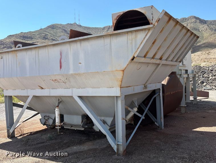 image for item EF6044 Material hopper