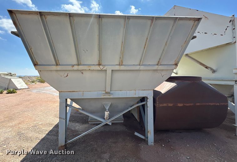 image for item EF6044 Material hopper