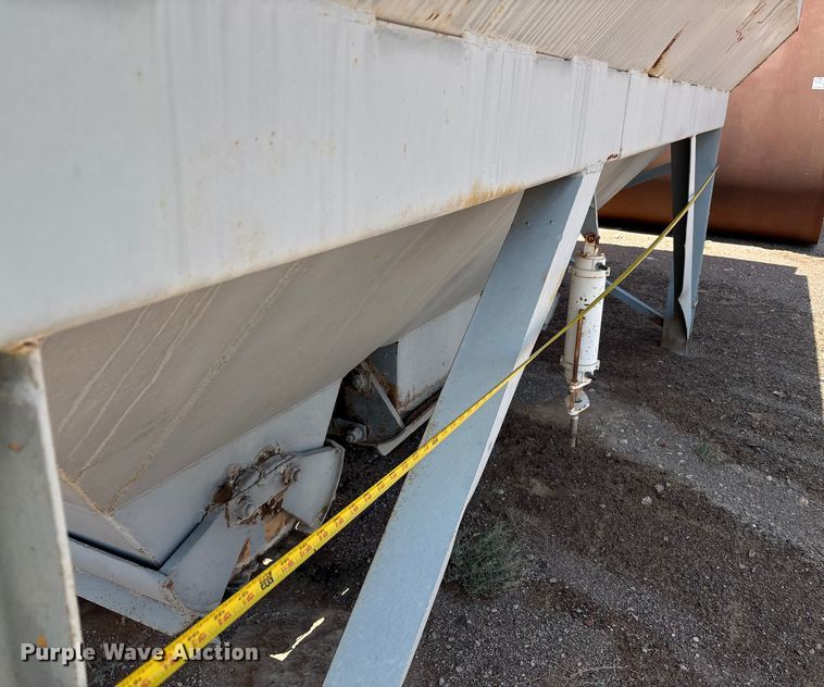 image for item EF6044 Material hopper