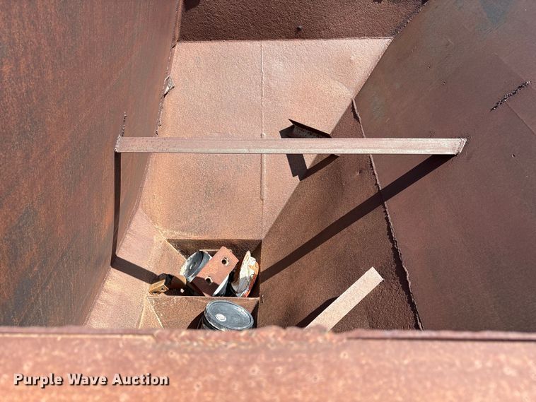 image for item EF6044 Material hopper