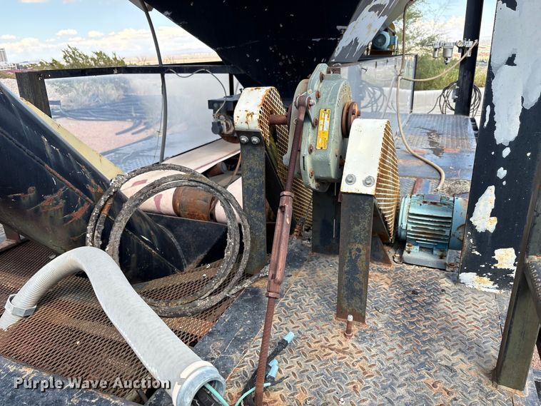 image for item EF6047 Mobile asphalt plant