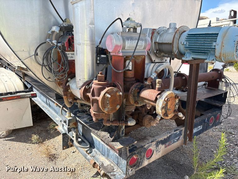 image for item EF6047 Mobile asphalt plant